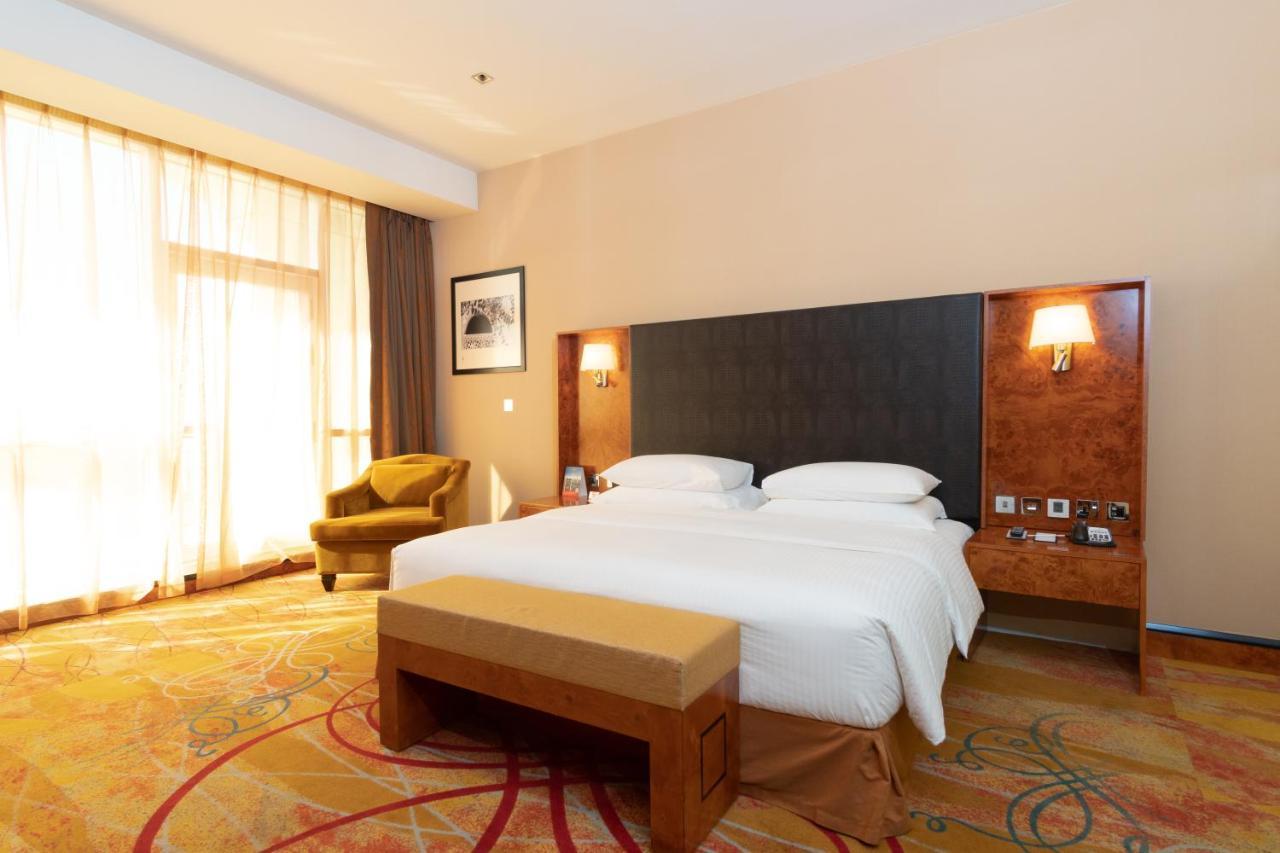 Family Suite complimentary shuttle to DXB Airport Terminal 1 & 3,264221297:JPEG